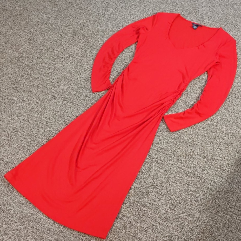 Moda International Red mid-length longsleeve dress